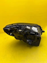 Laden Sie das Bild in den Galerie-Viewer, Frontscheinwerfer Mercedes-Benz W205 A2059062504 LED Links Headlight SCH7268174375yg