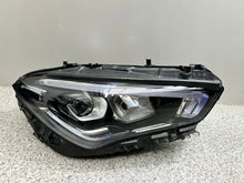 Laden Sie das Bild in den Galerie-Viewer, Frontscheinwerfer Mercedes-Benz Cla A1189064000 LED Rechts Headlight