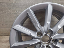 Laden Sie das Bild in den Galerie-Viewer, 1x Alufelge 17 Zoll 5x112 Schwarz 8U0601025B Audi Q3 Rim Wheel FEL3617721642vo