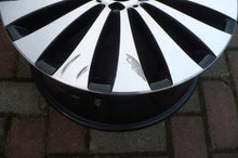 Laden Sie das Bild in den Galerie-Viewer, 1x Alufelge 18 Zoll 9.0" 5x112 53ET Glanz Schwarz A2134014800 Mercedes-Benz FEL9958621630ao