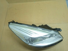 Laden Sie das Bild in den Galerie-Viewer, Frontscheinwerfer Ford Kuga CV44-13W029-AE Rechts Scheinwerfer Headlight