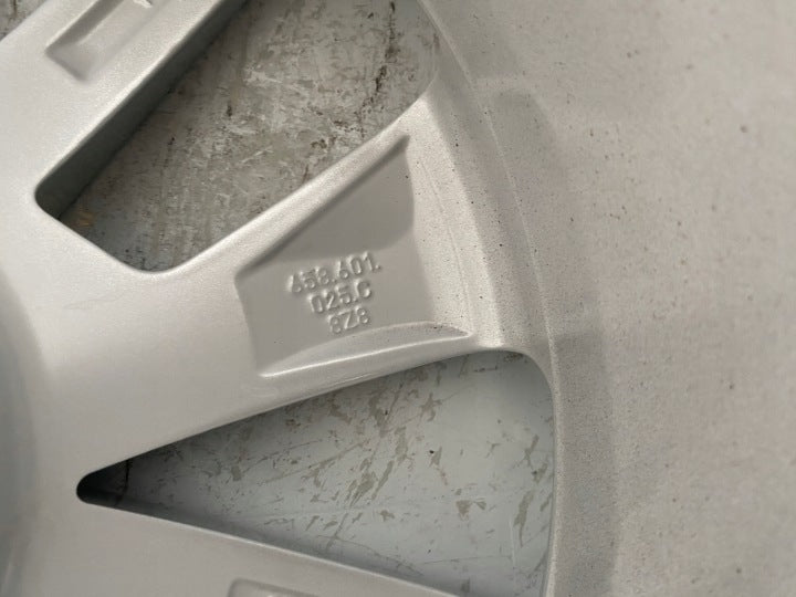 1x Alufelge 17 Zoll 6.5" 5x100 40ET Glanz Silber 658601025C Skoda Kamiq FEL5252124872mk