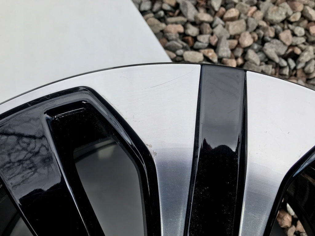 1x Alufelge 18 Zoll 8.0" 5x112 38ET Glanz Silber A2534014600 Mercedes-Benz Glc FEL2574031952gc