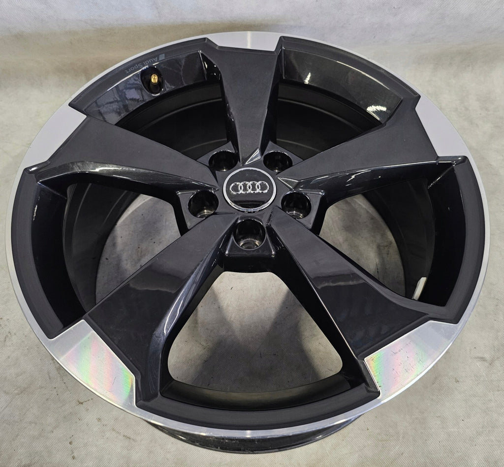 1x Alufelge 19 Zoll 8.0" 5x112 45ET Glanz Silber 81A601025 87169090 Audi Q2 FEL9857816372mv