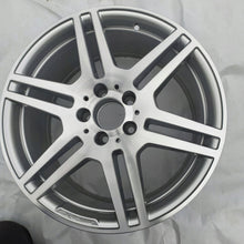 Load image into Gallery viewer, 1x Alufelge 18 Zoll A2124012402 Mercedes-Benz W212 Rim Wheel FEL7360310677gb