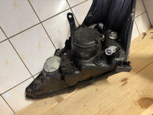 Laden Sie das Bild in den Galerie-Viewer, Frontscheinwerfer Toyota Verso 150603 Rechts Scheinwerfer Headlight SCH3496446288br