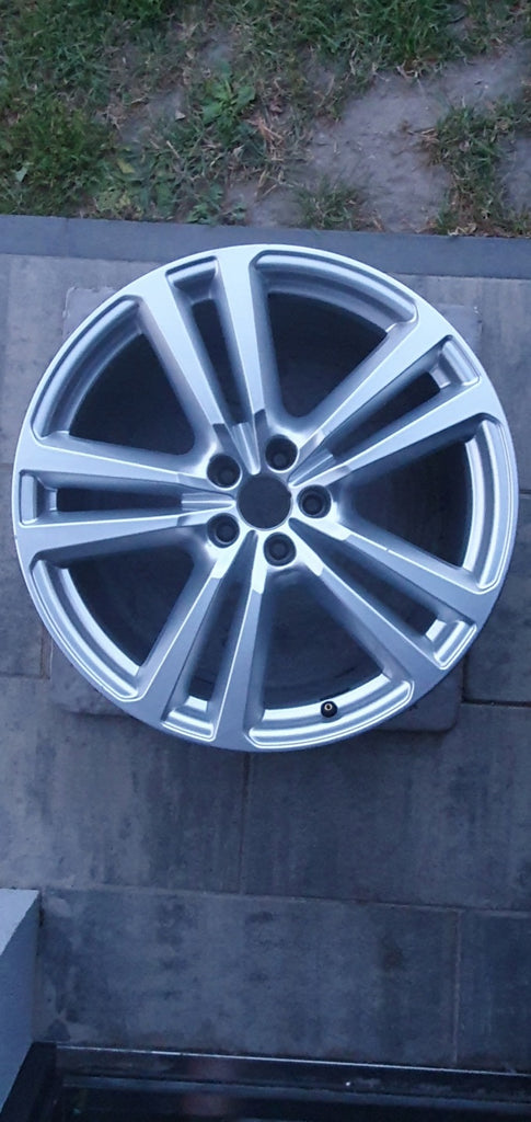 1x Alufelge 20 Zoll 9.0" 5x112 28ET Matt Silber 4M0601025CL Audi Q7 Rim Wheel FEL4627035354lz