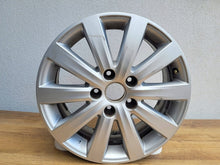 Laden Sie das Bild in den Galerie-Viewer, 1x Alufelge 18 Zoll 5x120 7E0601025C VW Multivan Rim Wheel FEL6887005010lw