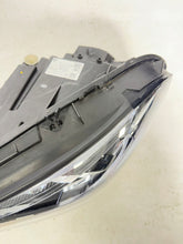 Laden Sie das Bild in den Galerie-Viewer, Frontscheinwerfer Mercedes-Benz Cla A1189068300 LED Links Scheinwerfer Headlight SCH1349685235qo