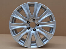 Laden Sie das Bild in den Galerie-Viewer, 1x Alufelge 18 Zoll 8.0" 5x112 41ET Glanz Silber A2224010902 Mercedes-Benz W222 FEL7735137739ps
