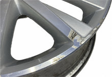 Load image into Gallery viewer, 1x Alufelge 15 Zoll 6.0&quot; 5x100 40ET Glanz Silber 6R0601025 VW Polo Rim Wheel