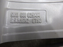 Load image into Gallery viewer, 1x Alufelge 16 Zoll 6.5" 5x112 50ET Glanz Silber 5K0601025AM VW Golf Vi FEL2980771635gw