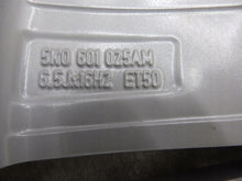 Load image into Gallery viewer, 1x Alufelge 16 Zoll 6.5" 5x112 50ET Glanz Silber 5K0601025AM VW Golf Vi FEL3373654308fl