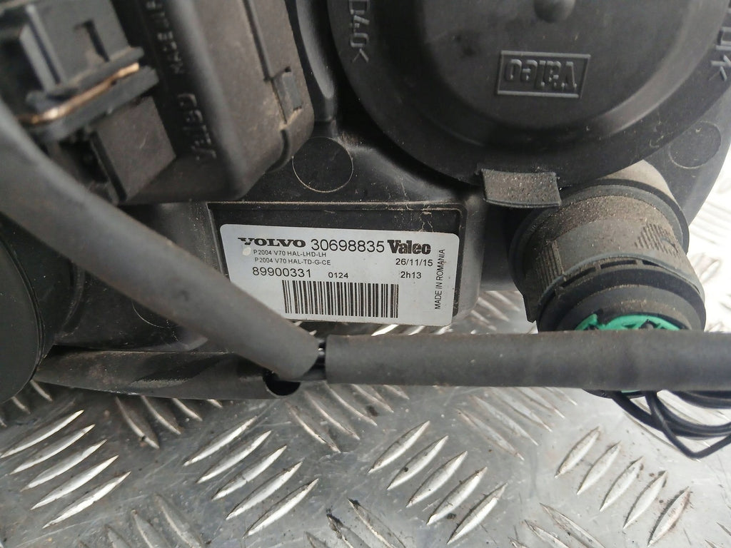 Frontscheinwerfer Volvo V70 II 30698835 89900331 Links Scheinwerfer Headlight