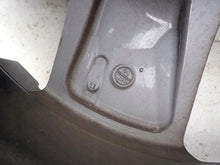 Laden Sie das Bild in den Galerie-Viewer, 1x Alufelge 18 Zoll 7.0&quot; 5x114.3 38ET Mitsubishi Rim Wheel