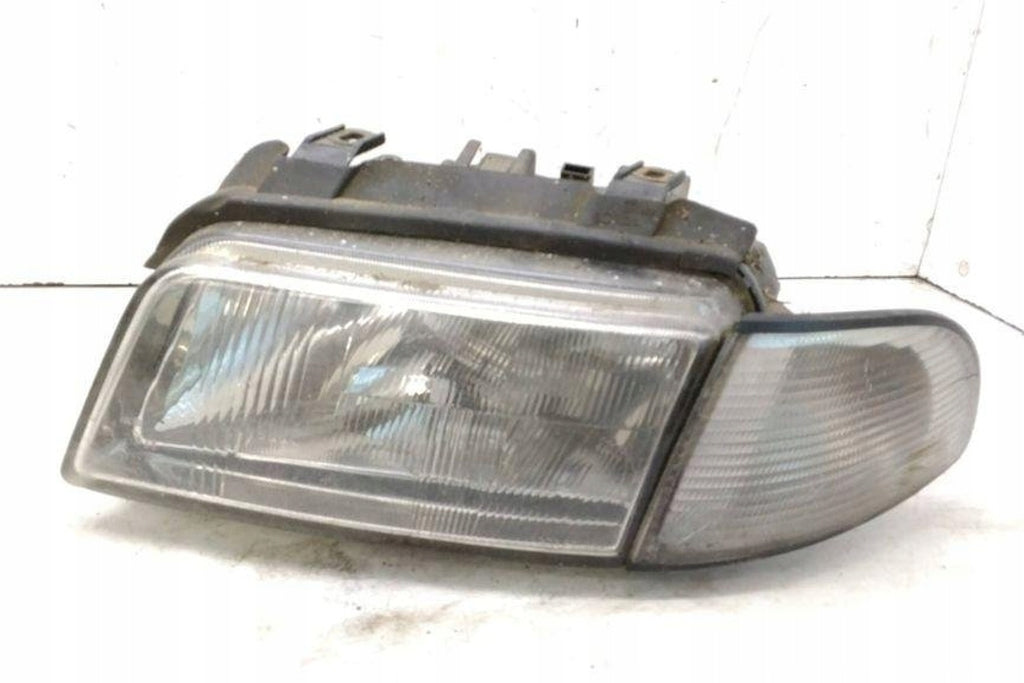 Frontscheinwerfer Audi A4 1307022194 1305235256 Ein Stück (Rechts oder Links)