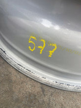 Load image into Gallery viewer, 4x Alufelge 17 Zoll 6.5" 5x112 49ET Glanz Silber A2464010102 Mercedes-Benz Mb FEL3632554702ty