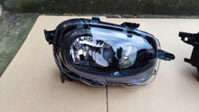 Laden Sie das Bild in den Galerie-Viewer, Frontscheinwerfer Citroën C3 9820059280 Rechts Scheinwerfer Headlight