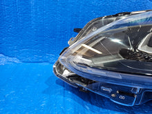Laden Sie das Bild in den Galerie-Viewer, Frontscheinwerfer Ford Kuga I LV4B-13E017-AS L90187837 LED Links Headlight SCH4608889035ka