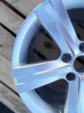 Laden Sie das Bild in den Galerie-Viewer, 1x Alufelge 17 Zoll 7.5" 5x112 3AA601025E VW Passat B7 Rim Wheel FEL2439070411cz