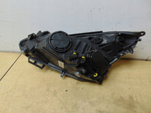 Laden Sie das Bild in den Galerie-Viewer, Frontscheinwerfer Opel Corsa D 13186382 Rechts Scheinwerfer Headlight