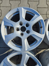 Laden Sie das Bild in den Galerie-Viewer, 4x Alufelge 16 Zoll 7.5" 5x112 45ET Silber 8K0601025F Audi Rim Wheel FEL1610433304ys