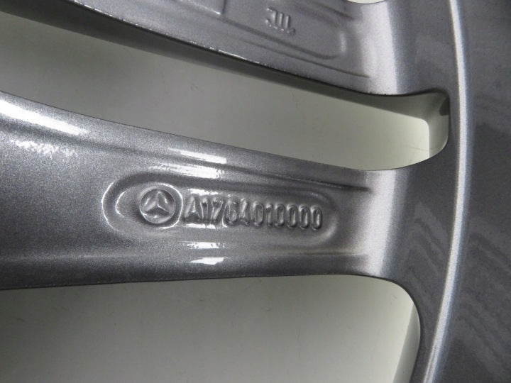 1x Alufelge 18 Zoll 8.0" 5x112 48ET A1764010000 Mercedes-Benz W176 Rim Wheel FEL5856304327gm
