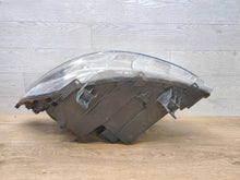 Laden Sie das Bild in den Galerie-Viewer, Frontscheinwerfer Mercedes-Benz Sprinter A9109060100 Rechts Headlight