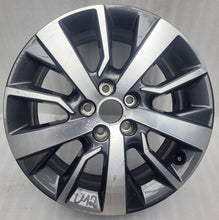 Load image into Gallery viewer, 1x Alufelge 17 Zoll 7.0" 5x108 46ET 9810098577 Citroën Spacetourer Expert FEL5403453219og