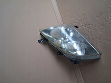 Laden Sie das Bild in den Galerie-Viewer, Frontscheinwerfer Toyota Avensis Links Scheinwerfer Headlight SCH3906527185pj