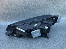 Load image into Gallery viewer, Frontscheinwerfer Skoda Superb III 3V1941016D Full LED Rechts Headlight