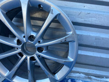 Load image into Gallery viewer, 1x Alufelge 17 Zoll 1774010300 Mercedes-Benz W177 Rim Wheel