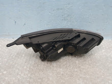 Load image into Gallery viewer, Frontscheinwerfer Hyundai I30 III 92101G4600 Links Scheinwerfer Headlight SCH6229887406iu