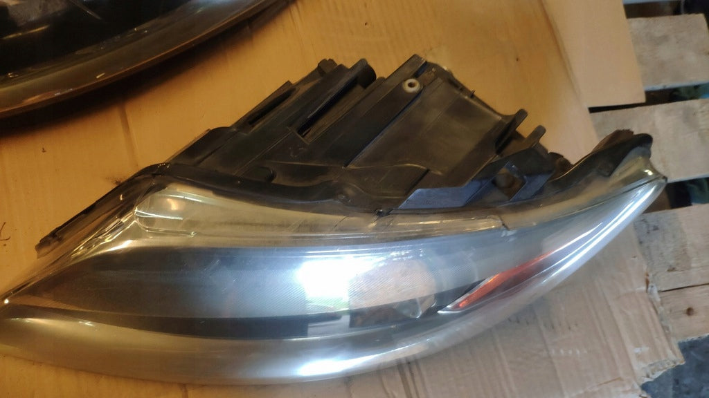 Frontscheinwerfer Audi Q7 Xenon Ein Stück (Rechts oder Links) Headlight