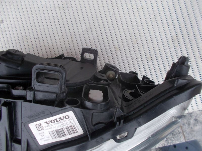 Frontscheinwerfer Volvo V60 S60 2345765123 Xenon Ein Stück (Rechts oder Links) SCH5205689251tg