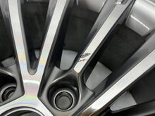 Load image into Gallery viewer, 1x Alufelge 19 Zoll 5E3601025 Skoda Octavia Iv Rim Wheel FEL8068033131ji