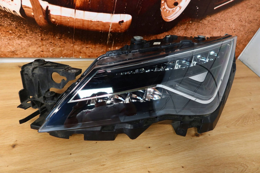 Frontscheinwerfer Seat Leon 5F1941007 Links Scheinwerfer Headlight SCH8692008526hh