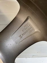 Laden Sie das Bild in den Galerie-Viewer, 1x Alufelge 17 Zoll 7.0&quot; 48ET 6784124 Mini R55 Rim Wheel