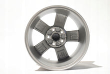 Load image into Gallery viewer, 4x Alufelge 16 Zoll 6.5" 5x112 46ET Glanz Grau 5G0601025BP VW Touran Jetta FEL6423420275at
