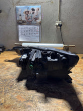 Laden Sie das Bild in den Galerie-Viewer, Frontscheinwerfer Maserati Levante 06701527190 Rechts Scheinwerfer Headlight SCH6476543444tq