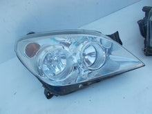 Laden Sie das Bild in den Galerie-Viewer, Frontscheinwerfer Opel Astra H 1EG27037041 Ein Satz Scheinwerfer Headlight SCH8359729442qh