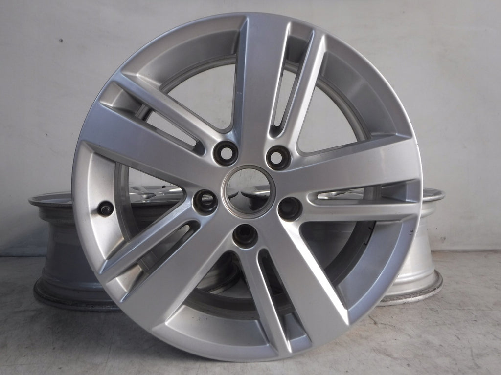 1x Alufelge 16 Zoll 6.5" 5x112 50ET Silber VW Golf Touran Rim Wheel