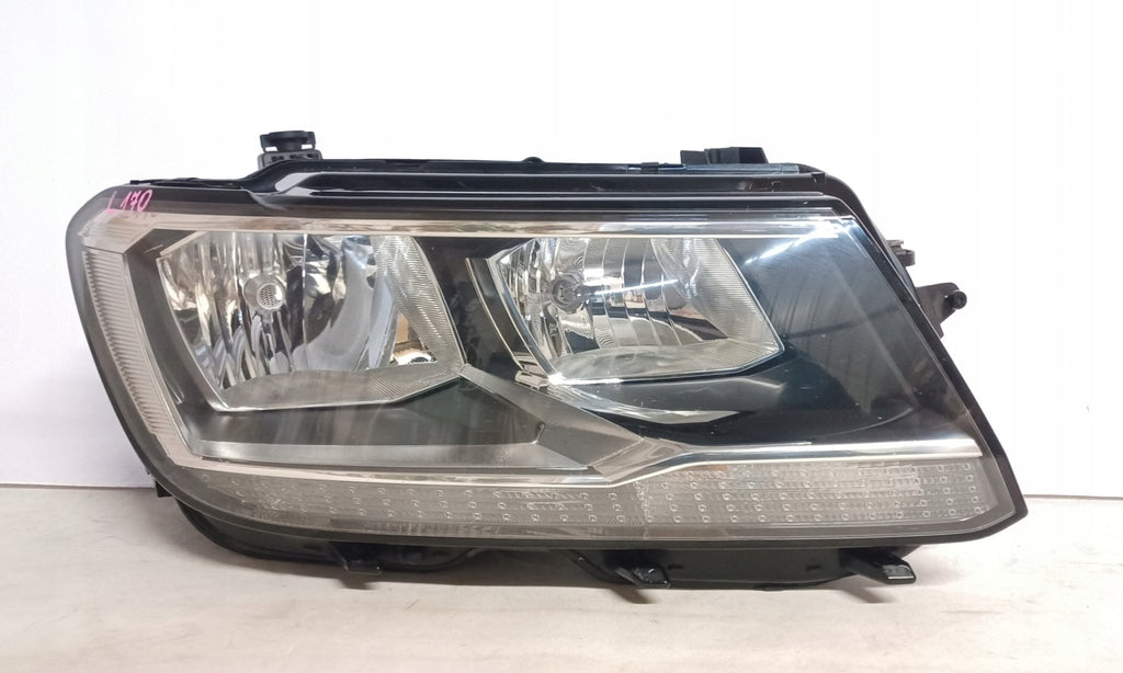 Frontscheinwerfer VW Tiguan 030110120200 5NB941006B Rechts Headlight