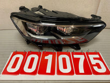 Load image into Gallery viewer, Frontscheinwerfer VW T Roc T-Roc 2GA941036 LED Rechts Scheinwerfer Headlight SCH2650972249en