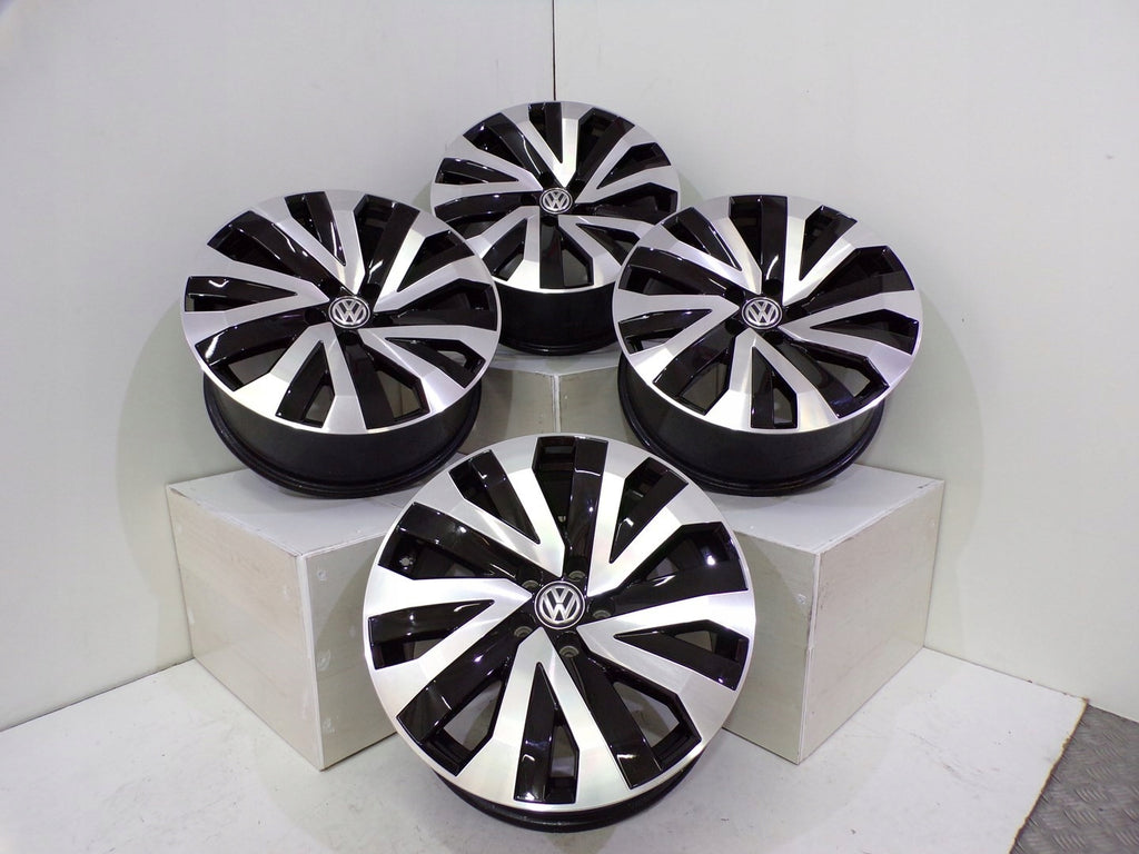 4x Alufelge 18 Zoll 8.0" 5x112 25ET Glanz Schwarz 760601025M Audi Q7 Touareg FEL2572479853fz