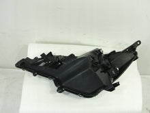 Laden Sie das Bild in den Galerie-Viewer, Frontscheinwerfer Mitsubishi Space Star 8301D446 8301D445 Rechts oder Links