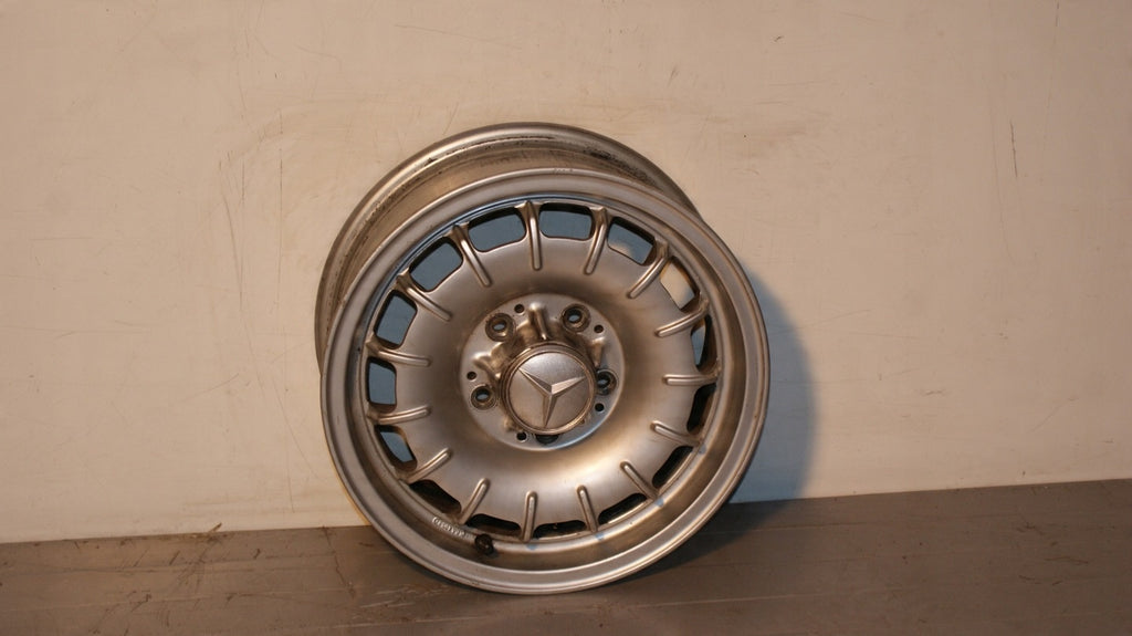 1x Alufelge 14 Zoll 9.0" 5x112 Mercedes-Benz W123 R107 W116 Rim Wheel
