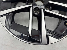 Laden Sie das Bild in den Galerie-Viewer, 1x Alufelge 17 Zoll 5x114.3 Nissan Juke Rim Wheel FEL1272611452ok
