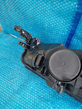 Laden Sie das Bild in den Galerie-Viewer, Frontscheinwerfer Skoda Fabia 6V1941015D Links Scheinwerfer Headlight