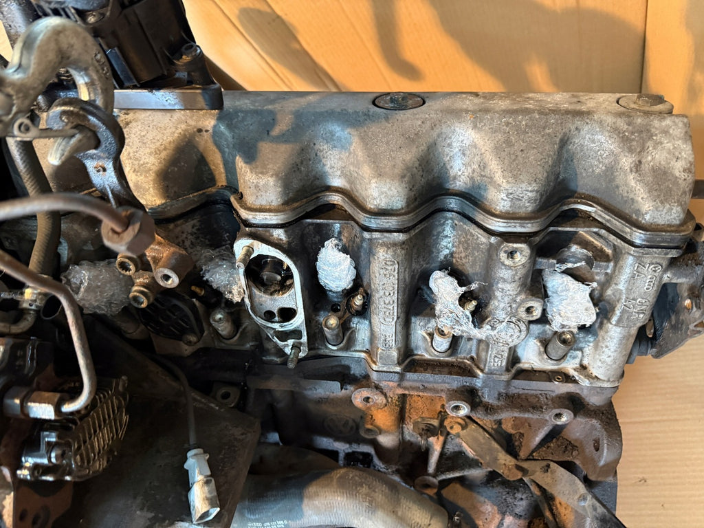 Motor VW Crafter BJK 2.5 TDI 109PS 80kW Diesel Engine Unkomplett